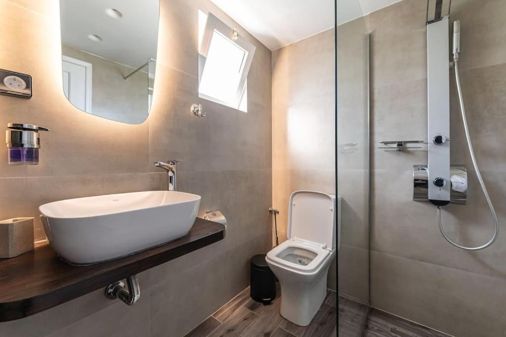 Elegant Fully Equipped Apartment Near City Centre Heraklion  Ngoại thất bức ảnh